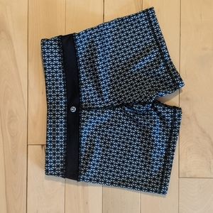 Lululemon spandex shorts